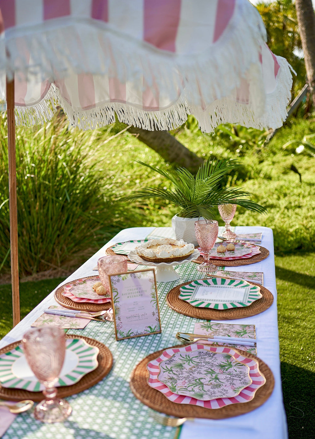 Palm Beach - Large Paper Plates